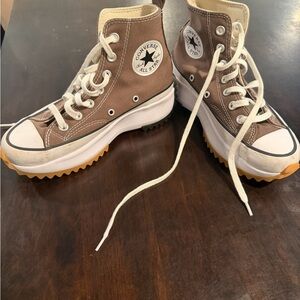 Converse Run Star Hike sz 6 women’s